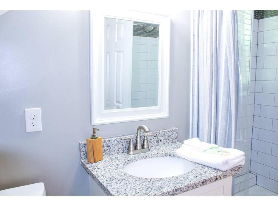 Lovely 3Br 3Ba Home Minutes From Airport/Downtown Atlanta Bagian luar foto